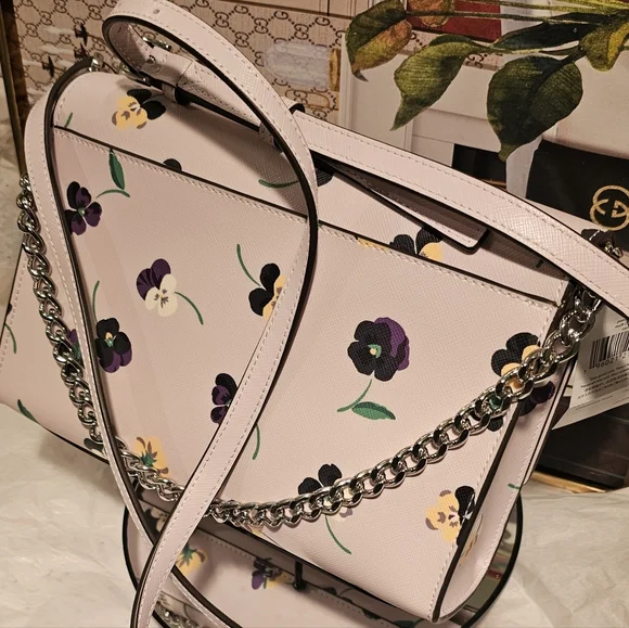 KATE SPADE Pansy Toss Prin Multi Convert Crossbody Bag - Picture 2 of 11